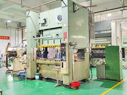 大型冲压设备
